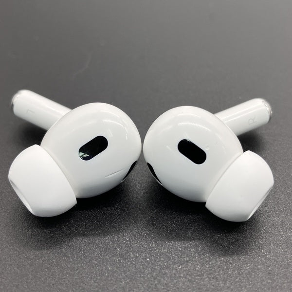 【中古】MagSafe充電ケース(USB-C)付きAirPods Pro(第2世代) MTJV3JA【秋葉原】