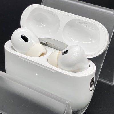 【中古】MagSafe充電ケース(USB-C)付きAirPods Pro(第2世代) MTJV3JA【日本橋】