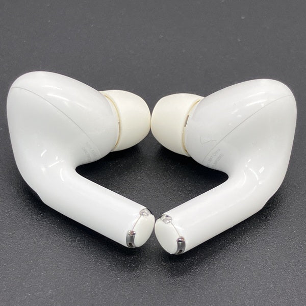【中古】MagSafe充電ケース(USB-C)付きAirPods Pro(第2世代) MTJV3JA【日本橋】