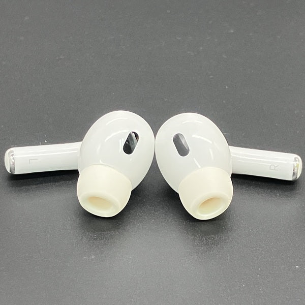 【中古】MagSafe充電ケース(USB-C)付きAirPods Pro(第2世代) MTJV3JA【日本橋】