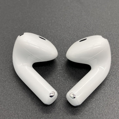 【中古】AirPods 4 MXP93J/A（アクティブノイズキャンセリング搭載）【秋葉原】