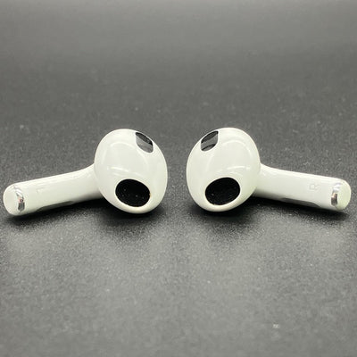 【中古】Airpods MPNY3J/A 3rd Generation  Lightning充電ケース付【秋葉原】