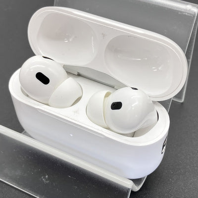 【中古】MagSafe充電ケース(USB-C)付きAirPods Pro(第2世代) MTJV3JA【秋葉原】