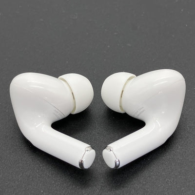 【中古】MagSafe充電ケース(USB-C)付きAirPods Pro(第2世代) MTJV3JA【秋葉原】