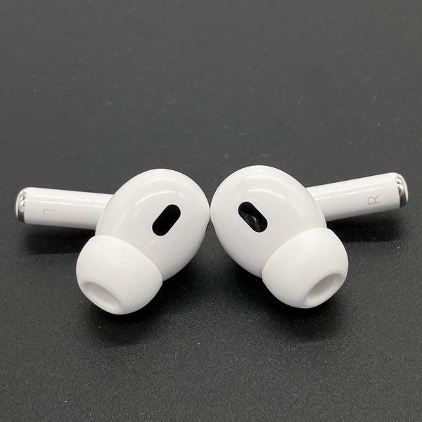 Apple 【中古】MagSafe充電ケース(USB-C)付きAirPods Pro(第2世代