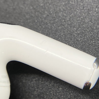 【中古】AirPods Pro （R側）【秋葉原】