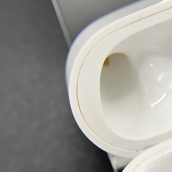 【中古】AirPods Pro 充電ケース(MagSafe)【秋葉原】