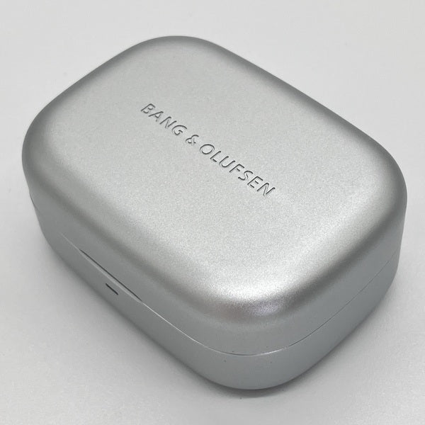 【中古】Beoplay Eleven Natural Aluminium【秋葉原】