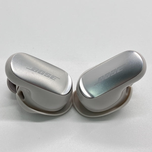 【中古】Quietcomfort Ultra Earbuds 2nd Gen White Smoke【日本橋】