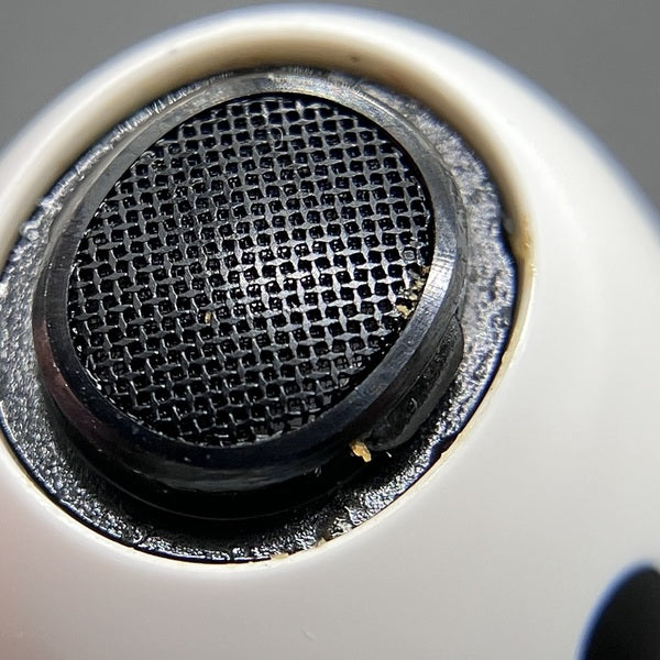 【中古】AirPods Pro （R側）【日本橋】