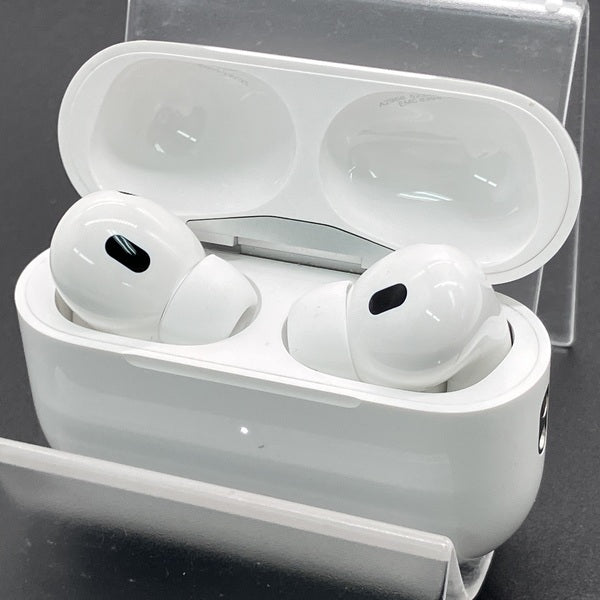 【中古】MagSafe充電ケース(USB-C)付きAirPods Pro(第2世代) MTJV3JA【秋葉原】