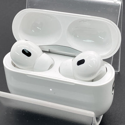 【中古】MagSafe充電ケース(USB-C)付きAirPods Pro(第2世代) MTJV3JA【秋葉原】
