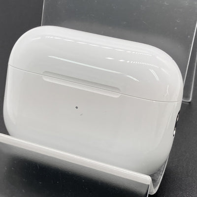 【中古】MagSafe充電ケース(USB-C)付きAirPods Pro(第2世代) MTJV3JA【秋葉原】