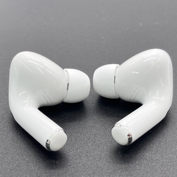【中古】MagSafe充電ケース(USB-C)付きAirPods Pro(第2世代) MTJV3JA【秋葉原】