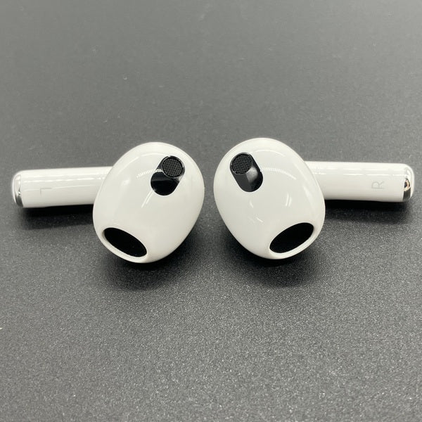 Apple 【中古】Airpods MME73J/A 3rd Generation【秋葉原】 – e☆イヤホン