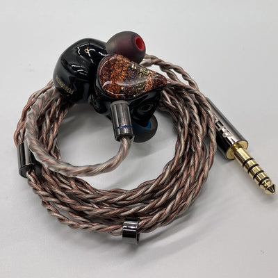 【中古】PERFORMER 8【日本橋】