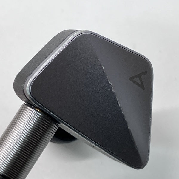 【中古】AK ZERO1 【IRV-AK-ZERO1】【秋葉原】