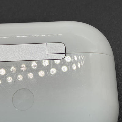 【中古】MagSafe充電ケース(USB-C)付きAirPods Pro(第2世代) MTJV3JA【仙台】