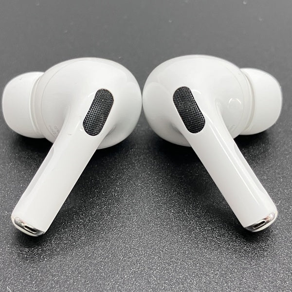 【中古】AirPods Pro (第2世代) MQD83J/A【秋葉原】