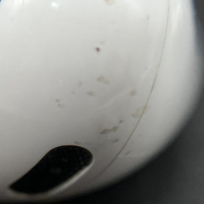 【中古】AirPods Pro (第2世代) MQD83J/A【日本橋】