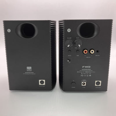 【中古】SP3 Black 【FIO-SP3-B】【秋葉原】