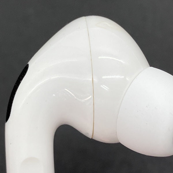 【中古】AirPods Pro MWP22J/A【秋葉原】