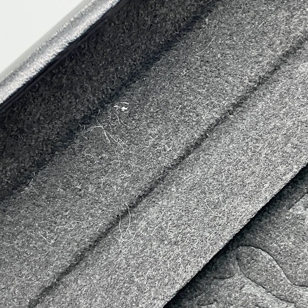 【中古】KANN ULTRA Case Black【IRV-AK-KANN-ULTRA-CASE-BLK】【秋葉原】