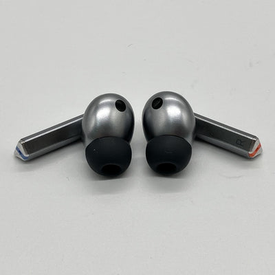 【中古】Galaxy Buds3 Pro シルバー 【SM-R630NZAAXJP】【秋葉原】
