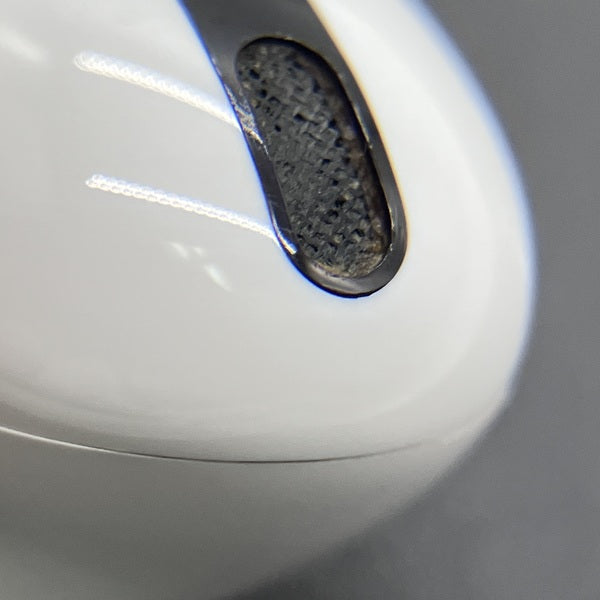 【中古】AirPods Pro （R側）【秋葉原】