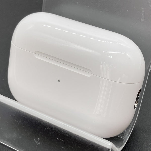 【中古】MagSafe充電ケース(USB-C)付きAirPods Pro(第2世代) MTJV3JA【秋葉原】