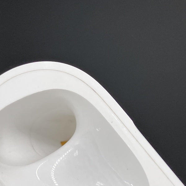 【中古】MagSafe充電ケース(USB-C)付きAirPods Pro(第2世代) MTJV3JA【秋葉原】