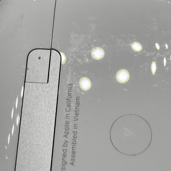 【中古】MagSafe充電ケース(USB-C)付きAirPods Pro(第2世代) MTJV3JA【秋葉原】