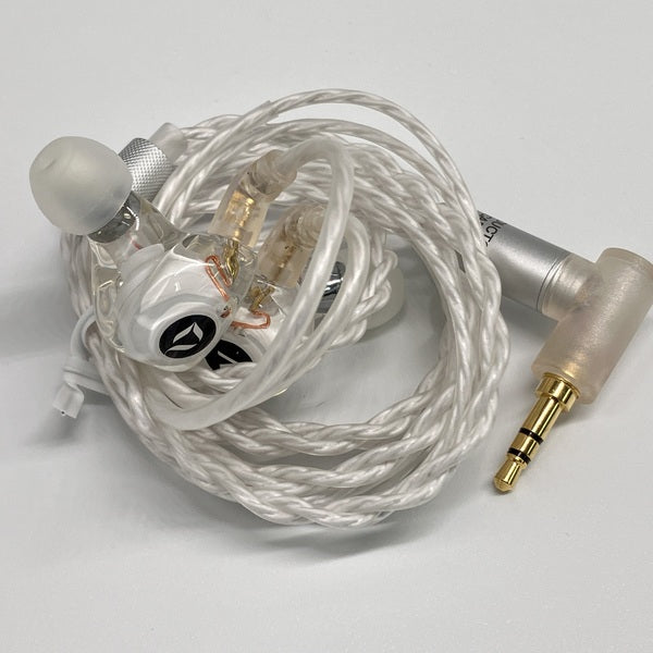 【中古】ACTIVO Q1 【IRV-ACTIVO-Q1】【秋葉原】