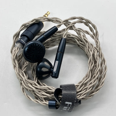 【中古】FF5 Black 【FIO-IEM-FF5-B】【名古屋】