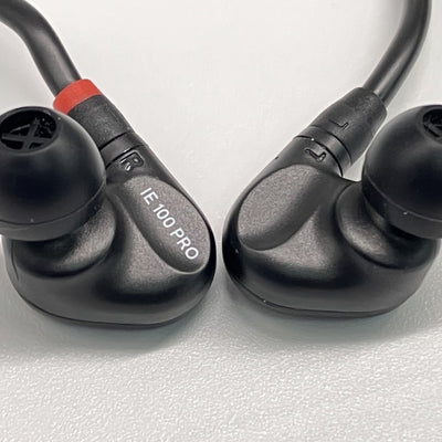 【中古】IE 100 PRO BLACK【秋葉原】