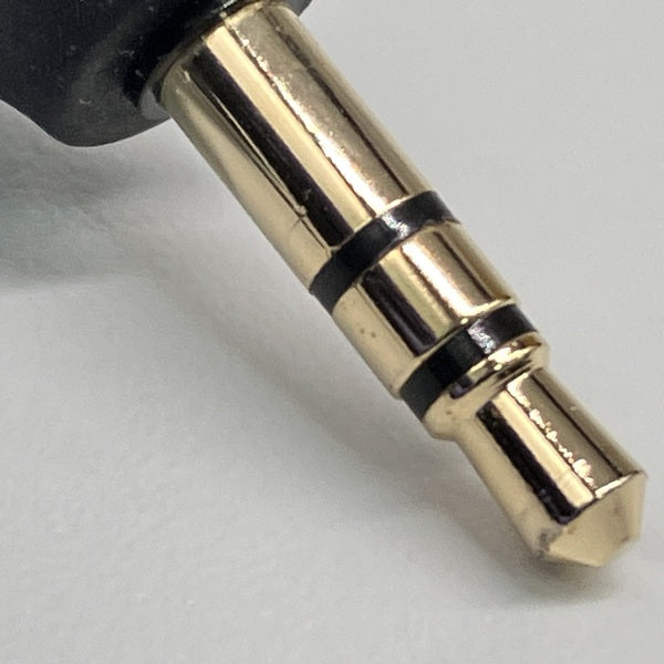 【中古】IE 100 PRO BLACK【秋葉原】