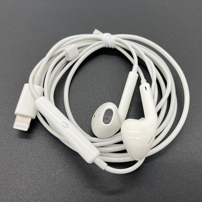 【中古】EarPods with Lightning Connector【名古屋】