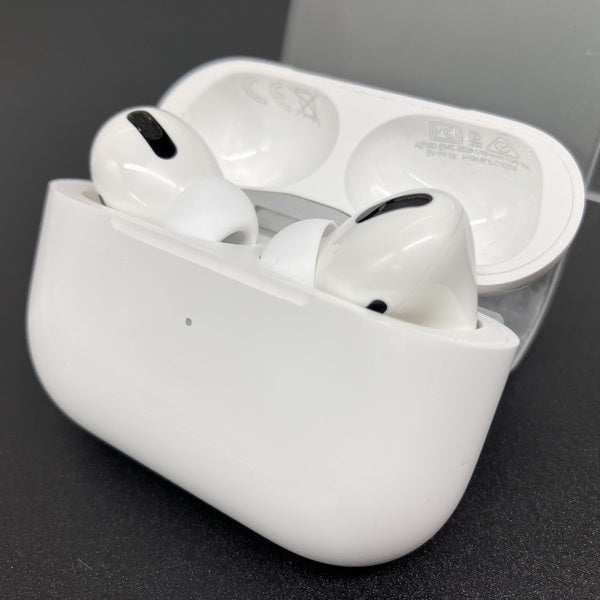 【中古】Apple AirPods Pro MLWK3J/A  (2021/Magsafe)【秋葉原】