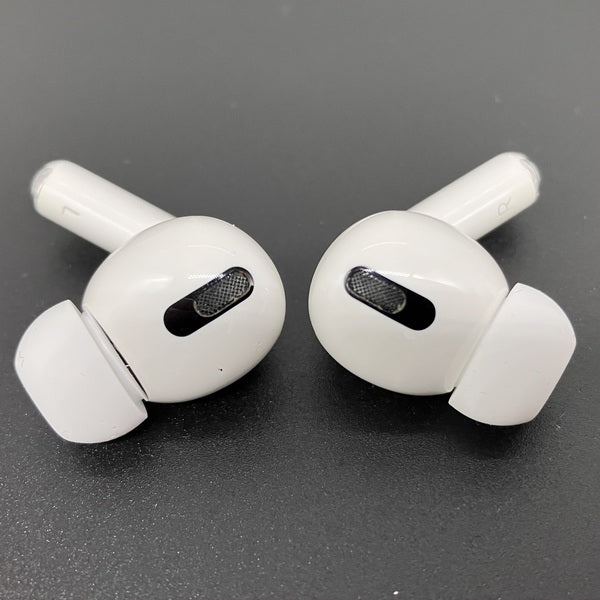 【中古】Apple AirPods Pro MLWK3J/A  (2021/Magsafe)【秋葉原】