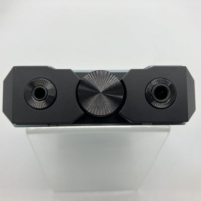 【中古】Q15 Titanium 【FIO-Q15-T】【秋葉原】