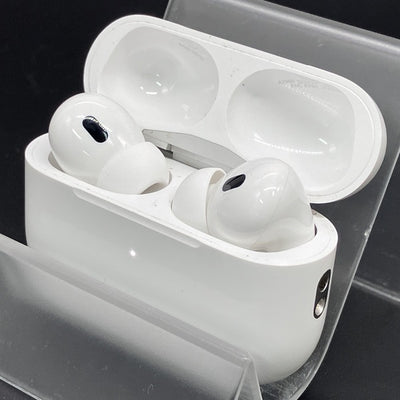 【中古】MagSafe充電ケース(USB-C)付きAirPods Pro(第2世代) MTJV3JA【秋葉原】