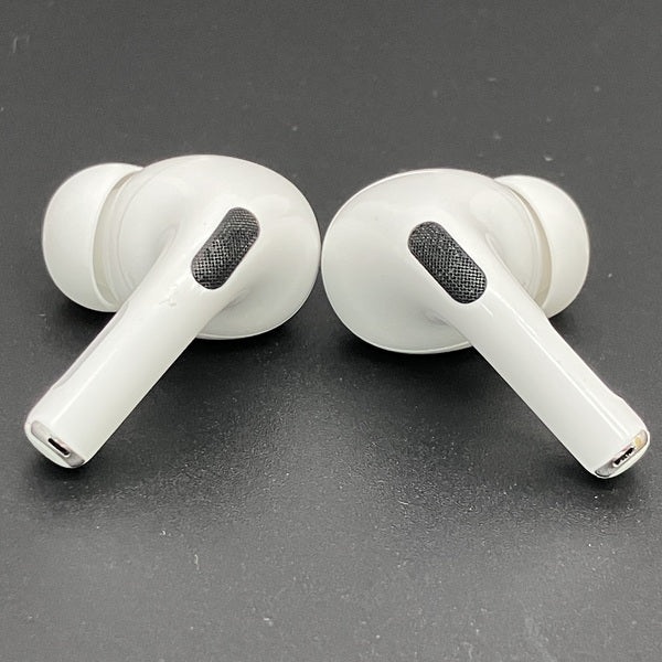 ［中古］Apple AirPods 本体 充電ケース付き Apple AirPods Pro 充電ケースのみ USED美品 第一世代 ワイヤレス充電