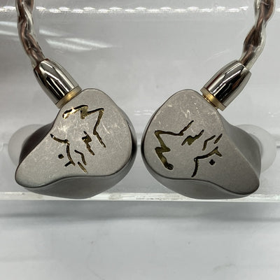 【中古】ME900【秋葉原】