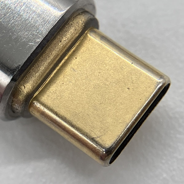 【中古】CB18 (USB Type-C to Type-C ケーブル)【日本橋】