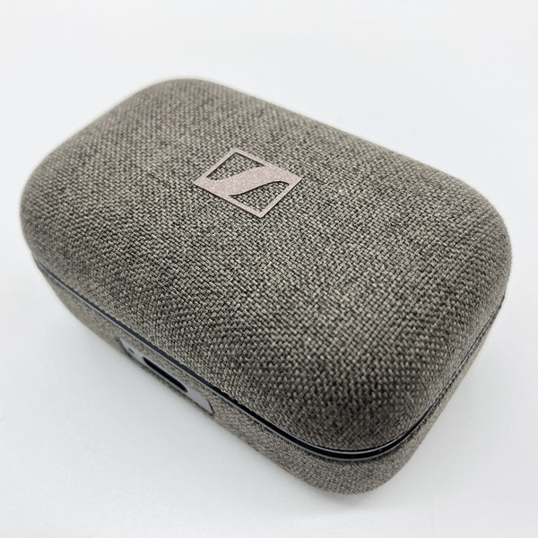 【中古】MOMENTUM True Wireless 4 ブラックコッパ―（Amazon限定カラー）【秋葉原】