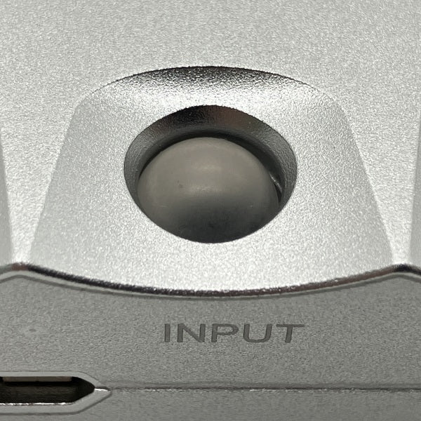 【中古】CHORD Hugo 2 Silver 【HUGO2-SLV】【秋葉原】