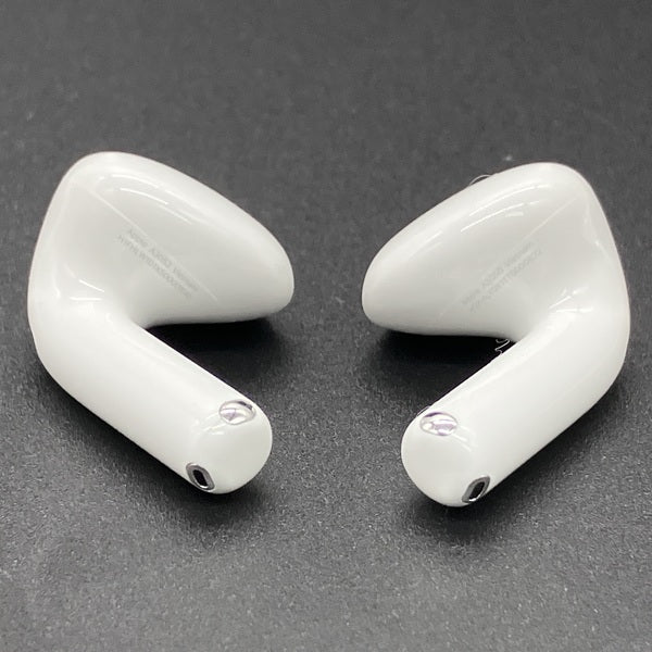 【中古】AirPods 4 MXP63J/A【日本橋】