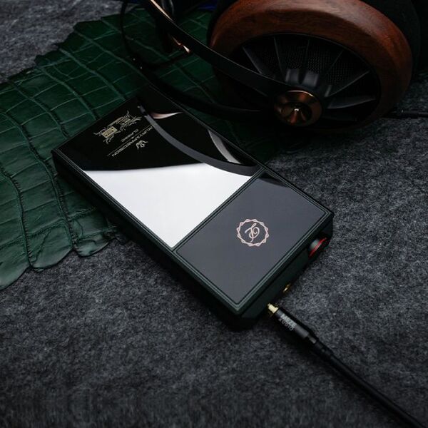 楽彼(LUXURY&PRECISION) PCM1792A DACカード E7専用 – e☆イヤホン