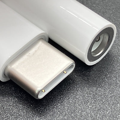 【中古】USB-C - 3.5 mmヘッドフォンジャックアダプタ【秋葉原】