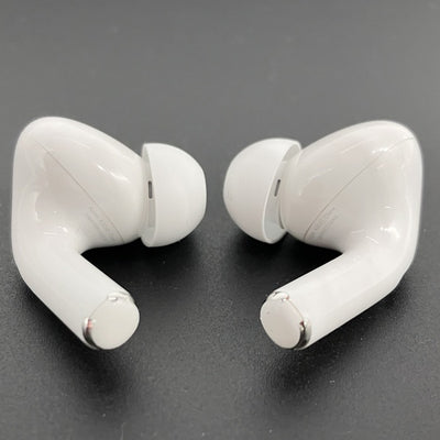 【中古】MagSafe充電ケース(USB-C)付きAirPods Pro(第2世代) MTJV3JA【秋葉原】